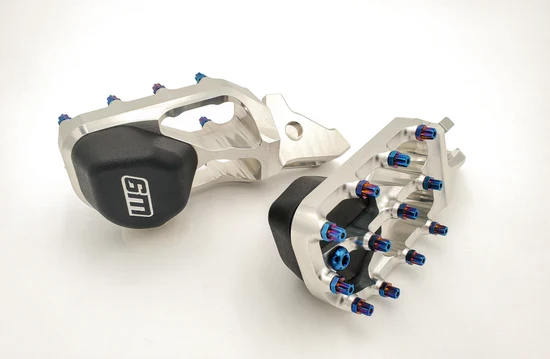 Elite Foot peg Sliders by Warp 9