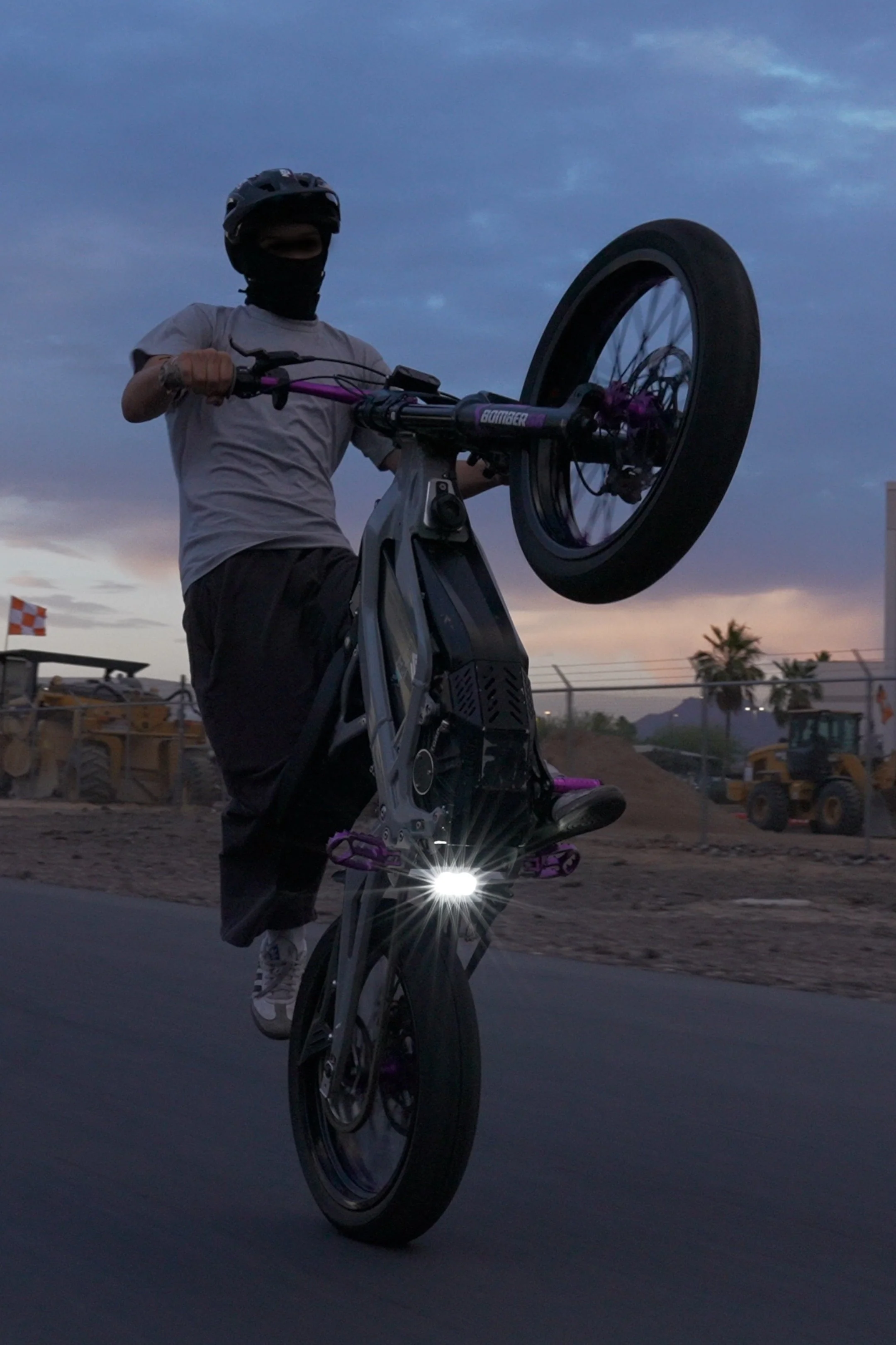Lift Light Wheelie Headlight Peg Brace | E-Moto