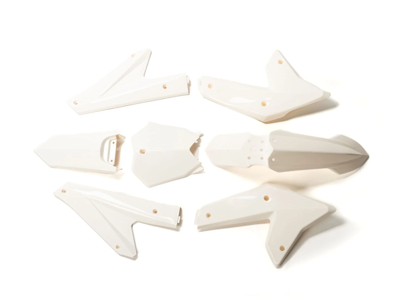Electro & Co. ETM RTR FULL PLASTICS WHITE - View 3