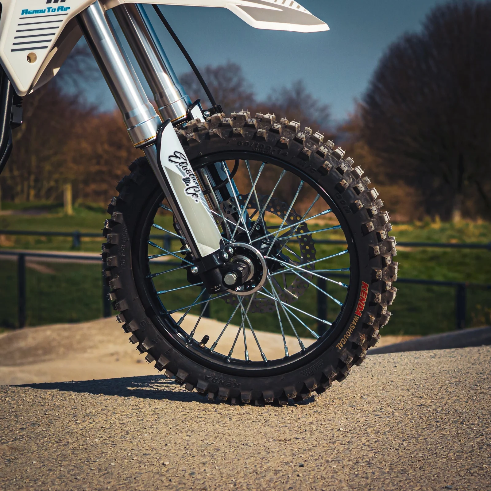 Kenda 60/100-14 Tyre - View 2
