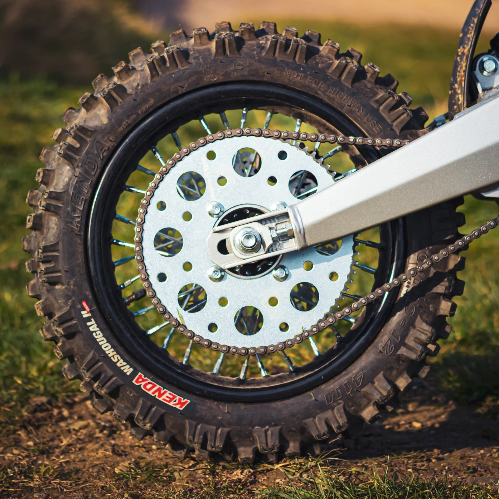 Kenda 80/100-12 TYRE - View 3