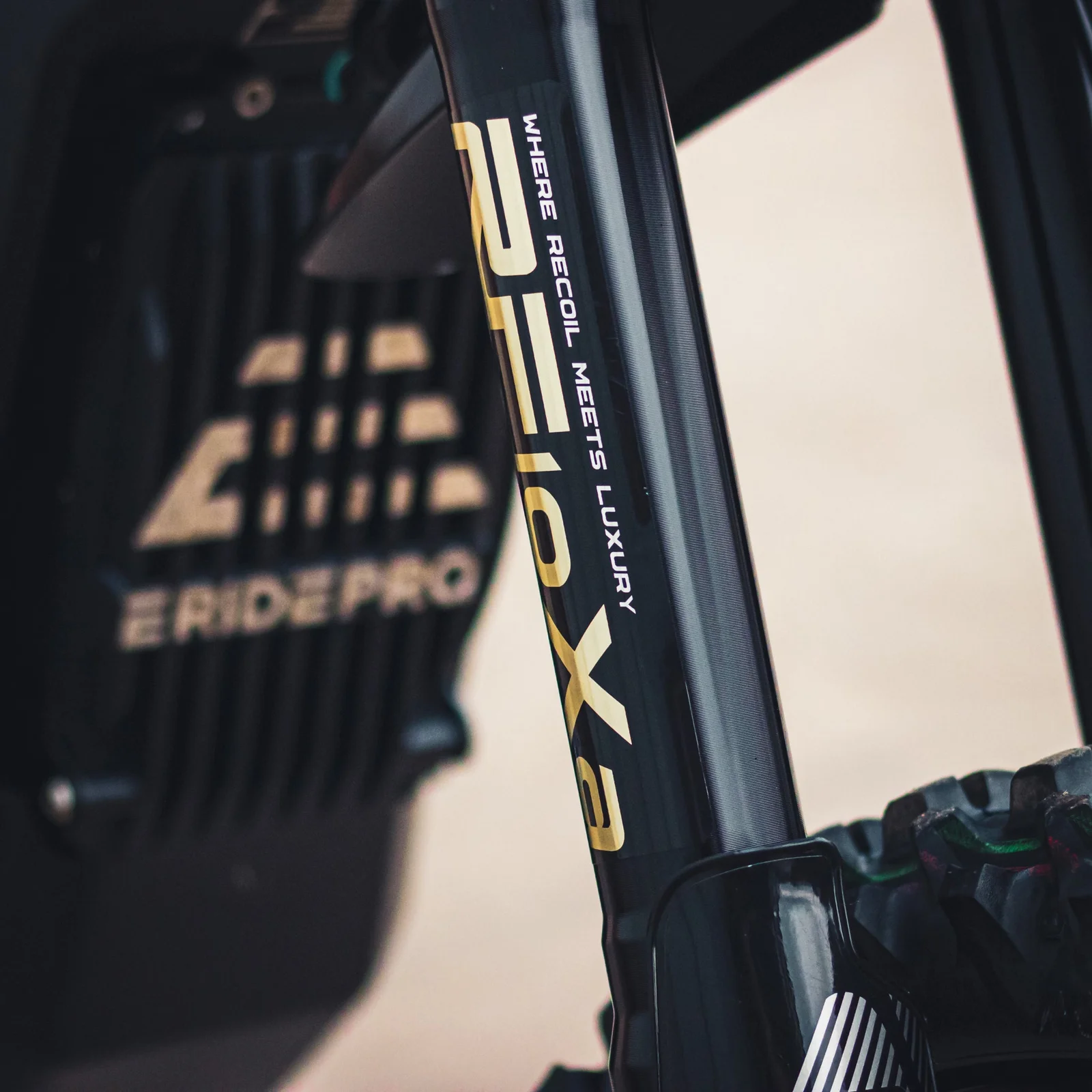 RFLOXA FRONT FORK HAWK31 PRO For Sur Ron & Talaria Sting - View 2