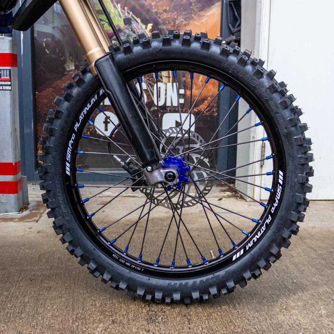 SM PRO SUR RON WHEEL SET 19/16 - STANDARD BLUE/BLUE COMBO - View 2