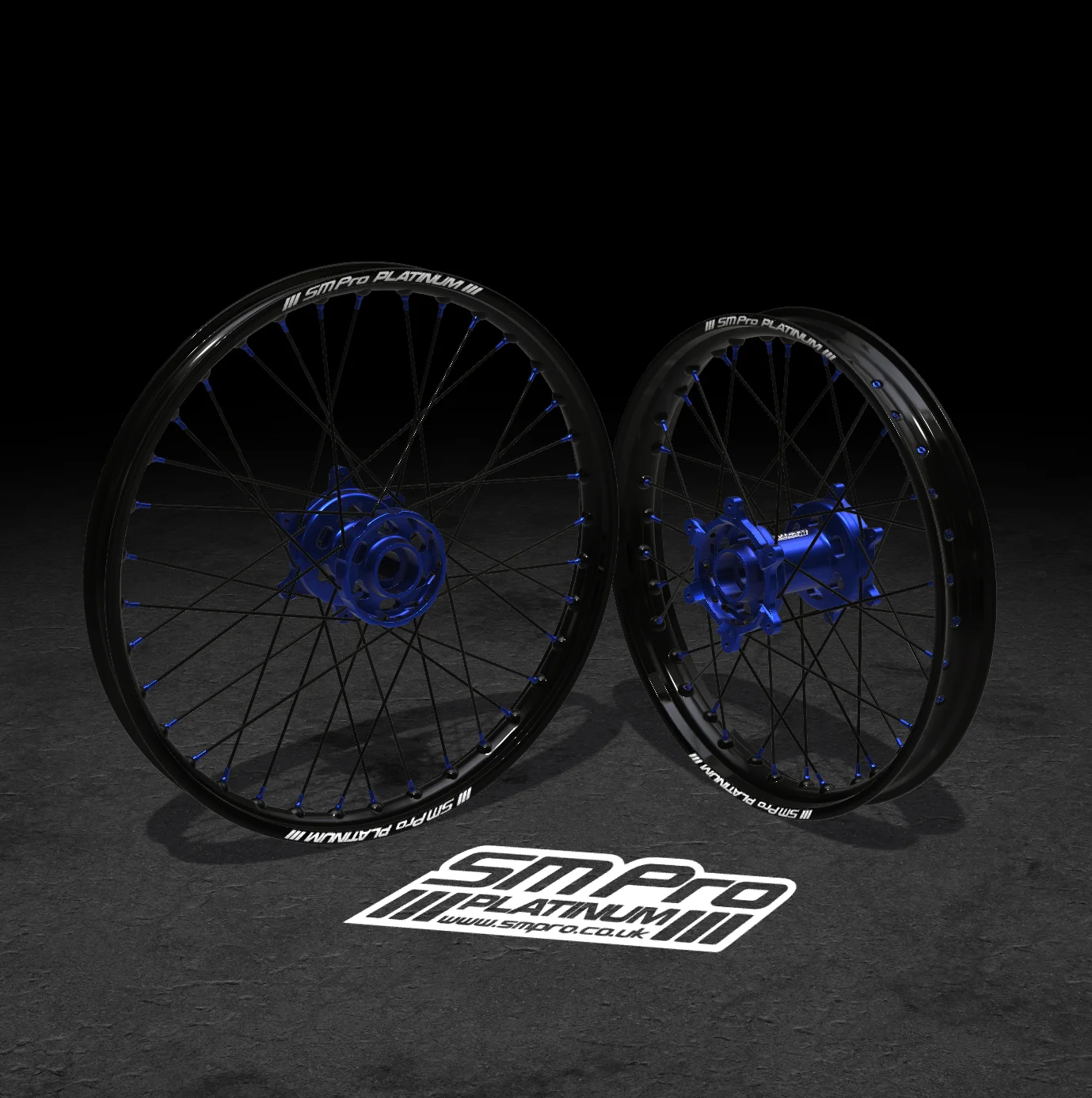 SM PRO SUR RON WHEEL SET 19/18 - BLACK & BLUE COMBO