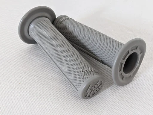 SUR RON LIGHT BEE OEM GRIP SET - GREY