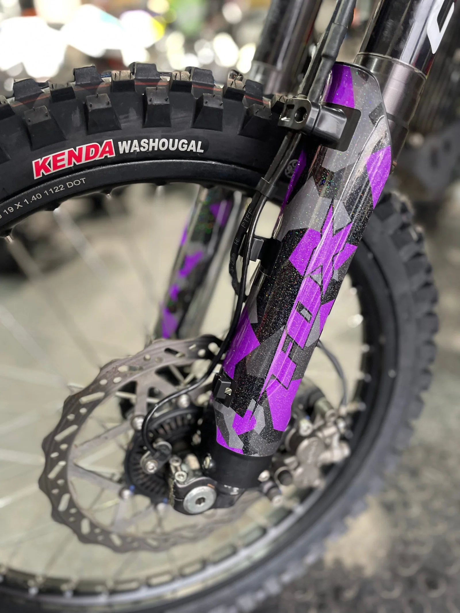 ULTRA BEE FOX RACING FULL COVERAGE GRAPHICS KIT - View 3