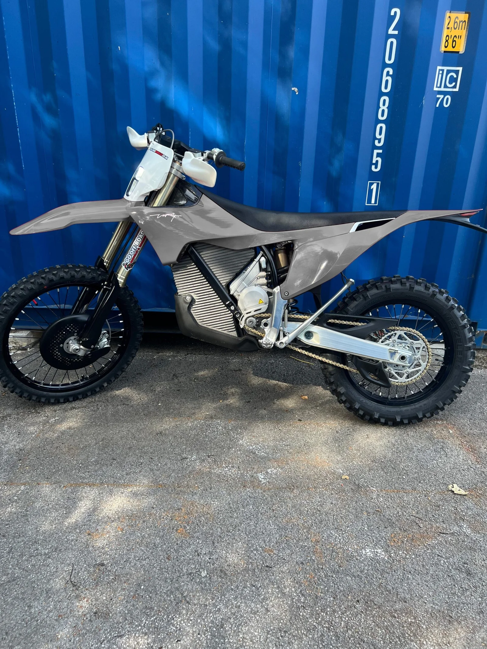USED STARK VARG EX ALPHA ROAD LEGAL GREY - View 4