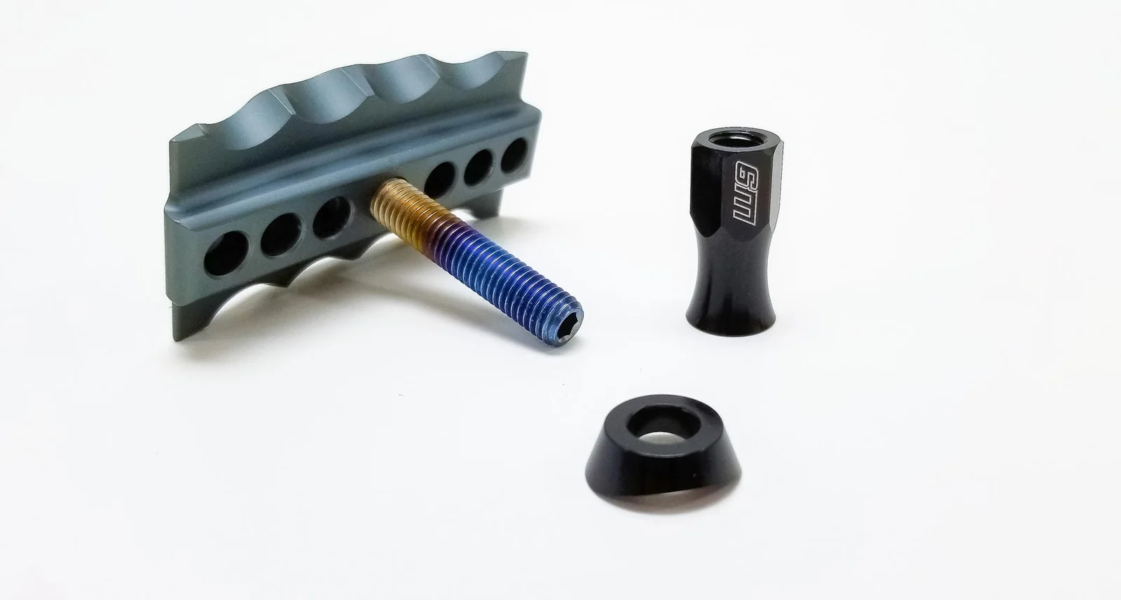 WARP 9 RACING Titanium Pro Rim Lock - View 3